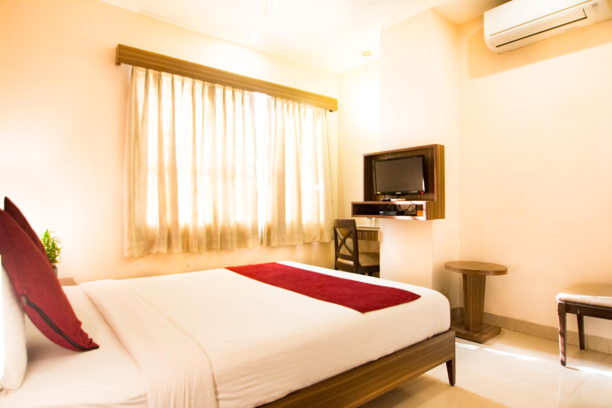 ลา ซารา คอมฟอร์ต Hotel บังกาลอร์ ภายนอก รูปภาพ