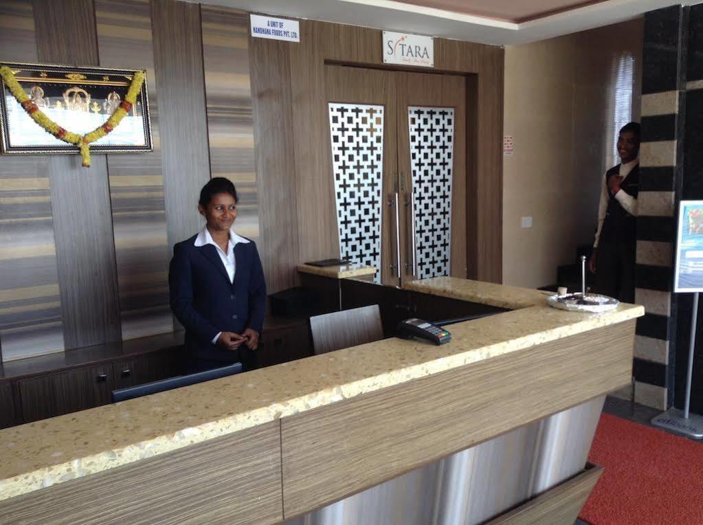 ลา ซารา คอมฟอร์ต Hotel บังกาลอร์ ภายนอก รูปภาพ